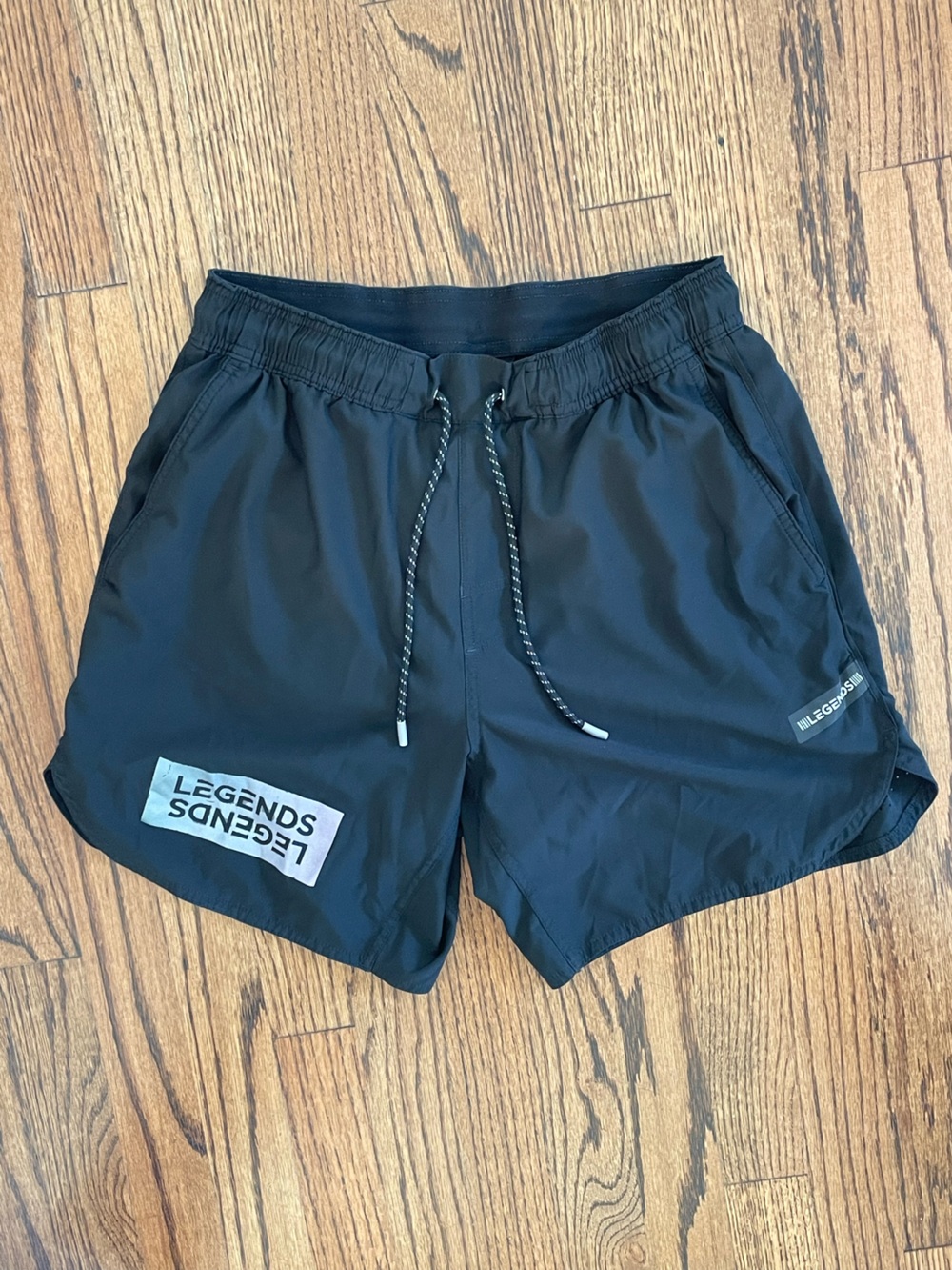 Legends Black Athletic Shorts for Men Size Medium